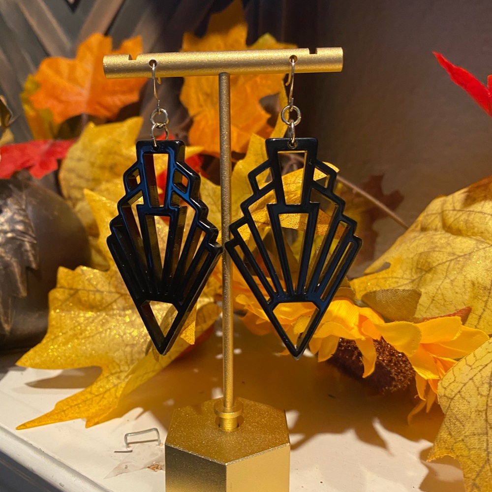 🆑Black Acrylic Art Deco Earrings